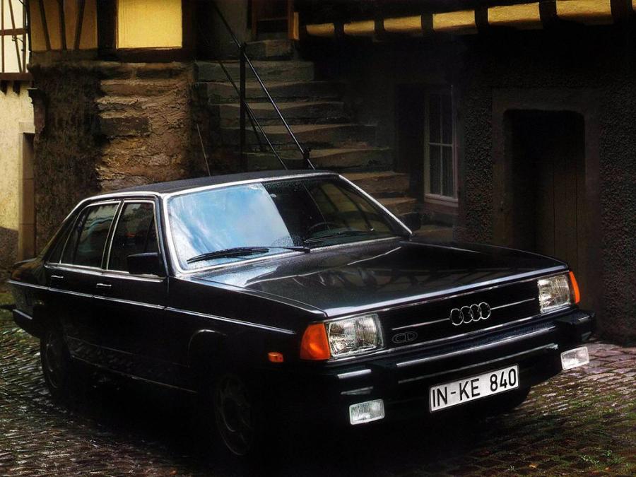  Audi 100 (C2) 1976 года  (WW) (фото 4 из 15)